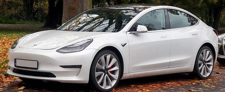 Elon Musk zrobił to jako pierwszy. Tesla będzie jeszcze lepsza