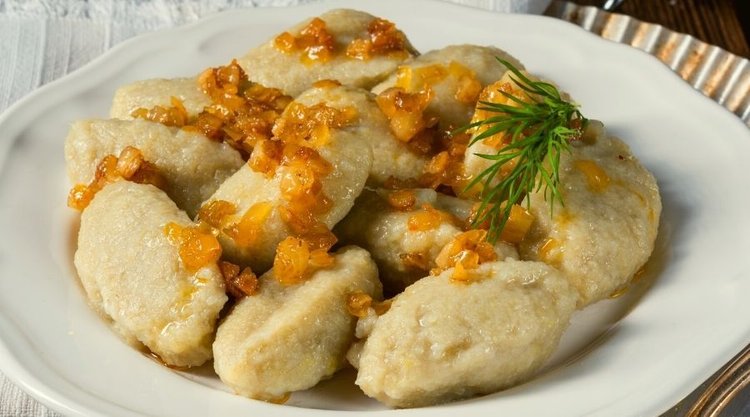 Kultowe czarne kluski. Oryginalny i prosty przepis
