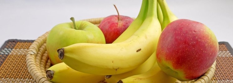 Nie przechowuj bananów obok jabłek