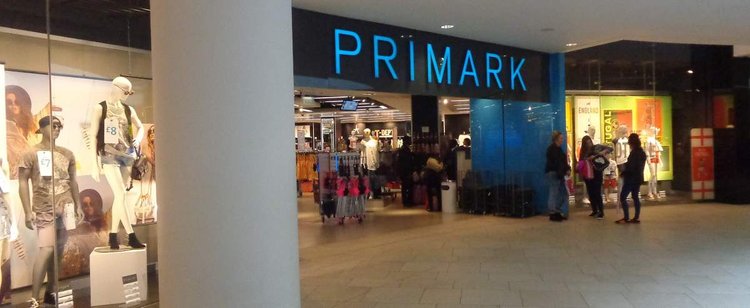 Jeszcze w tym roku Primark otworzy w Polsce dwa nowe sklepy. Sieć szuka pracowników