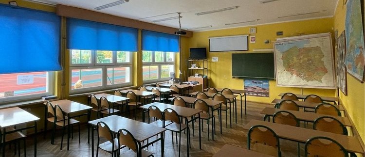 W Polsce brakuje papieru do produkcji książek. Uczniowie mogą nie mieć podręczników