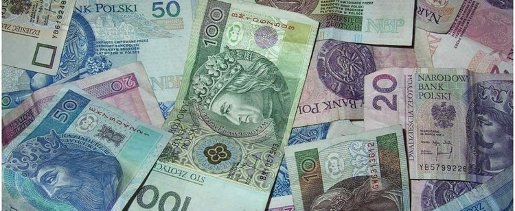 Za banknot 50 zł wołają aż 620 zł. Wszystko przez błąd na papierze