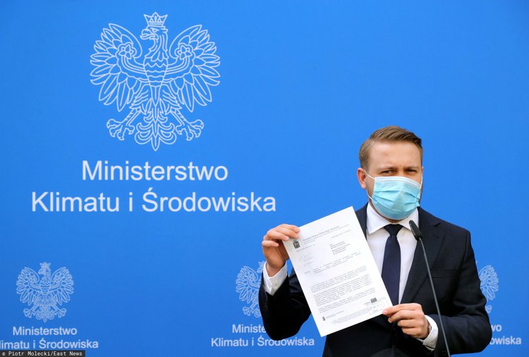Opłaty za śmieci w dół? PiS chce obciążyć kosztami samorządy