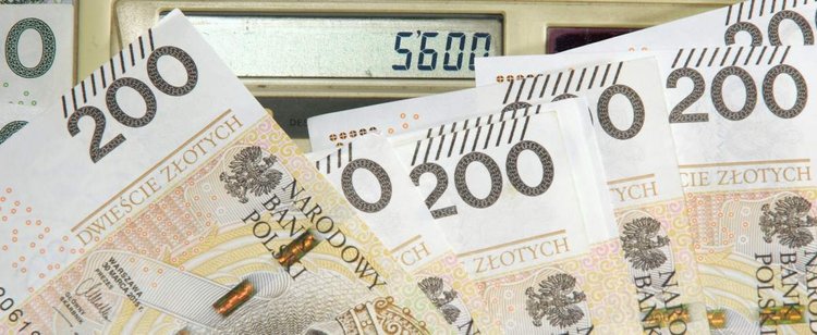 Resort finansów wprost: Niższa akcyza na paliwo nie oznacza niższej ceny