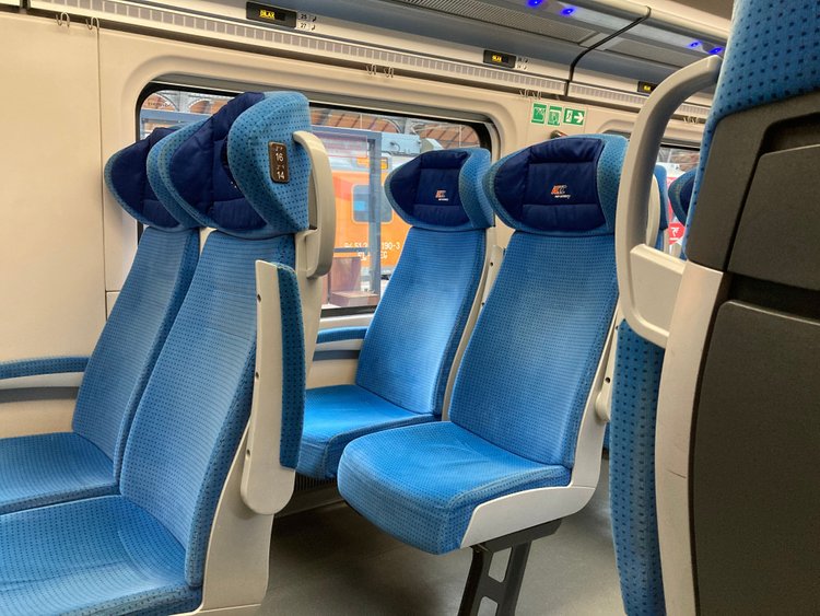 PKP Intercity wycofuje się z podwyżki cen biletów