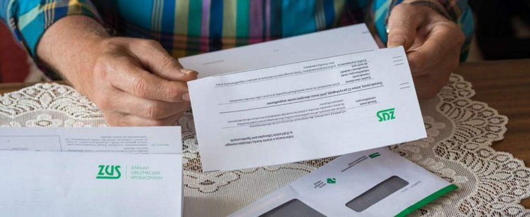 Emerytury i renty w czasie pandemii. Świadczenia będą inaczej przekazywane