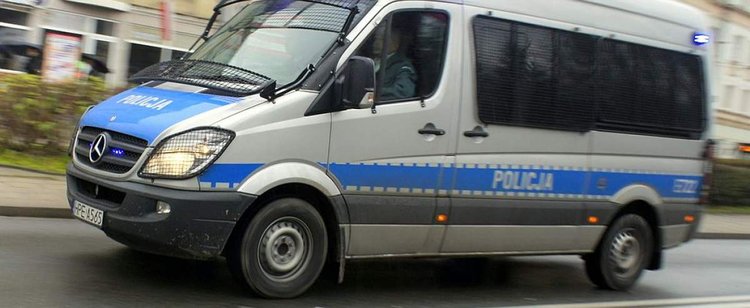Cyberprzestępca próbował wyłudzić pieniądze. Nie miał pojęcia, że po drugiej stronie był policjant