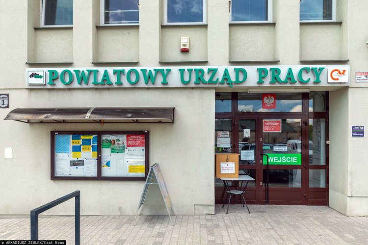 Urzędy pracy zanikają. Coraz mniejsza popularność pośredniaków