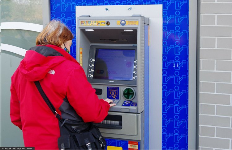 Kolejne ataki oszustów. Na celowniku klienci Banku Pekao