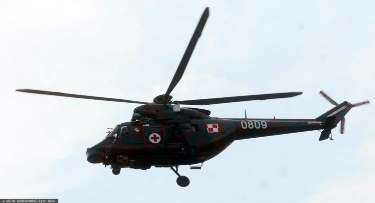Błaszczak: Planujemy kupić od USA 96 śmigłowców Apache