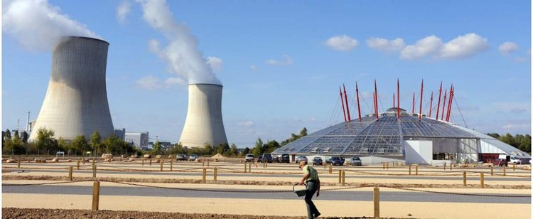 Elektrownia atomowa w Polsce już pewna. W poniedziałek rząd podpisuje umowę