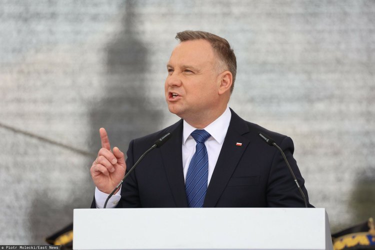 Duda zapowiada nowy interkonektor gazowy. Bezpieczeństwo energetyczne Polski wzrośnie