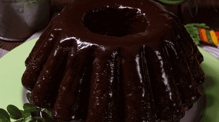 Babka wielkanocna ze szpinakiem. Niecodzienny przepis