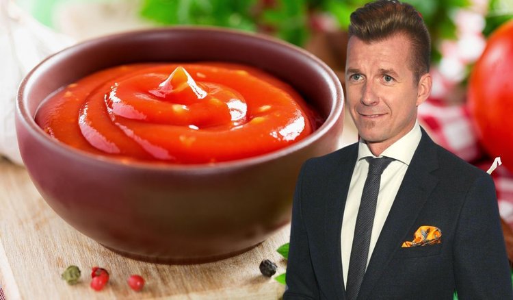 Okrasa robi keczup ze świeżych pomidorów. Cudny smak i zero konserwantów