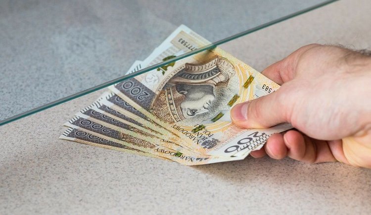 Banki wprowadziły zmiany w kredytach. Koniec tanich ofert, wracają limity