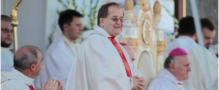 Rydzyk z prezentem na koniec roku. Dostał 60 mln zł z budżetu na kolejną zachciankę