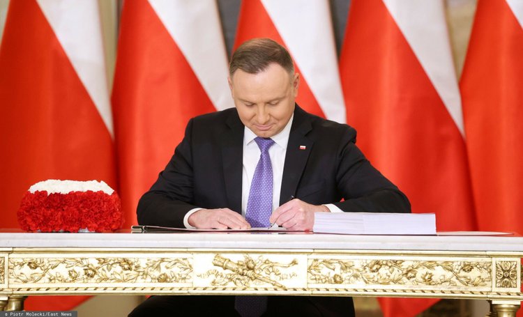 Prezydent Andrzej Duda podpisał ustawę o ochronie odbiorców energii elektrycznej