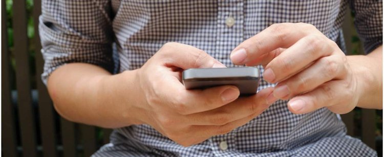 Oszuści chcą naciągnąć na mandat. Polacy zaczęli otrzymywać wiadomości SMS