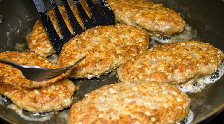 Obłędnie delikatne i soczyste kotlety mielone z twarogiem