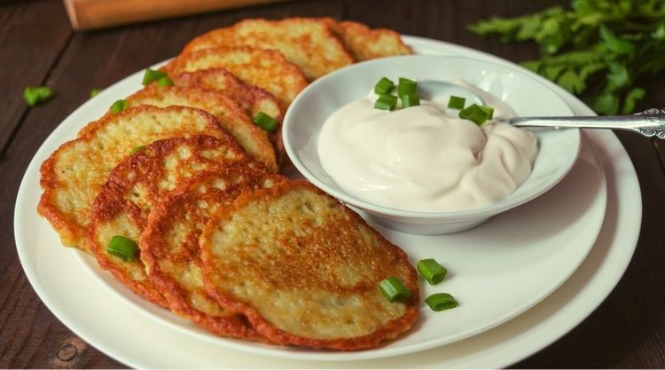 Szybkie placki ziemniaczane bez tarcia ziemniaków