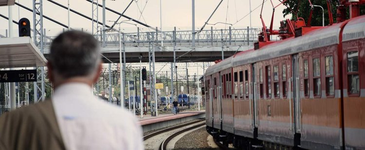Limity pasażerów w pociągach. Wyjaśniamy, jak zajmować miejsca i co zrobić z kupionymi już biletami