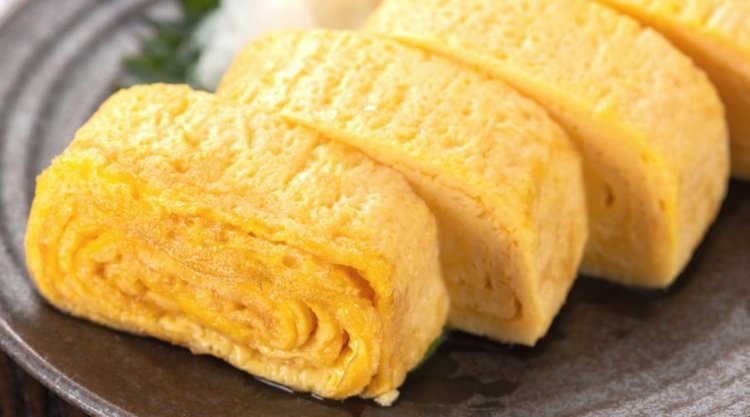 Japoński omlet jest jeszcze lepszy, niż wersja tradycyjna. Oto przepis na idealne śniadanie