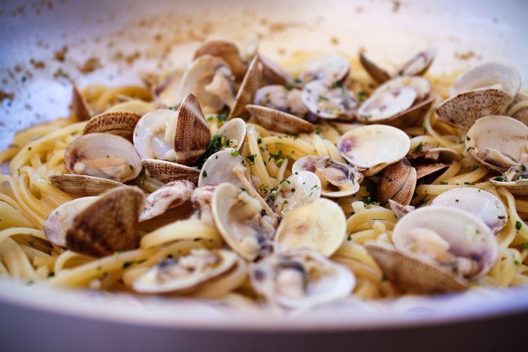 Sprawdzony sposób na spaghetti z małżami