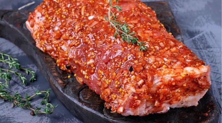 Idealna, soczysta karkówka w miodowo - musztardowej marynacie