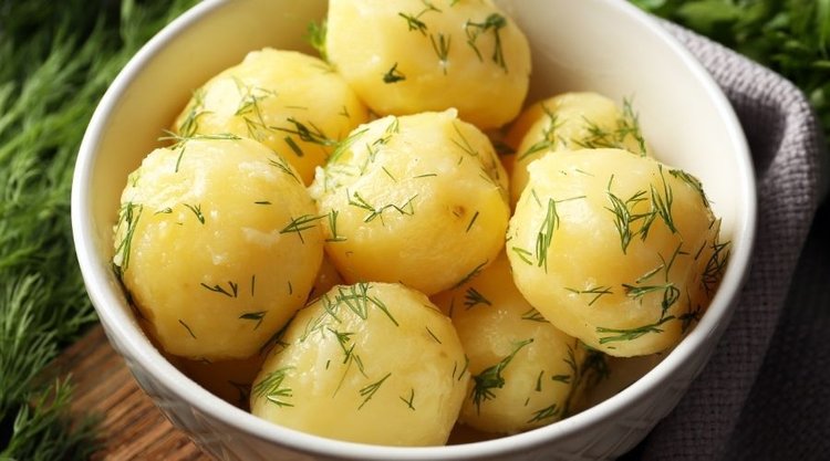 Jak ugotować ziemniaki na parze?