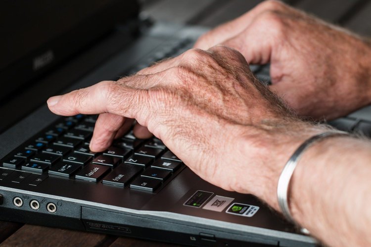 Ukończenie przez przedsiębiorcę wieku emerytalnego