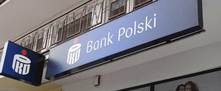 PKO BP apeluje do klientów. Fałszywi pracownicy banku mogą pozbawić cię wszystkich oszczędności