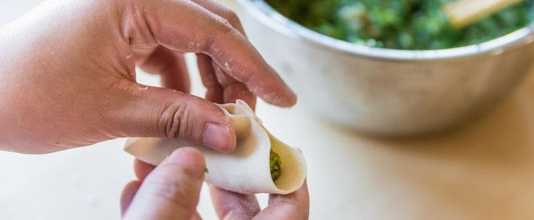 Sposób na sklejenie pierogów, które się nie rozpadną