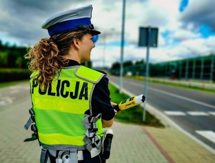 Nowy mandat za brudny samochód. Sprawdź kiedy możesz go dostać