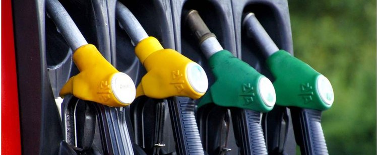 Ceny paliw znowu w górę. Bariera 5 zł już mocno przekroczona