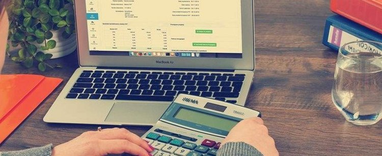 Na czym polega leasing finansowy i czym różni się od operacyjnego?