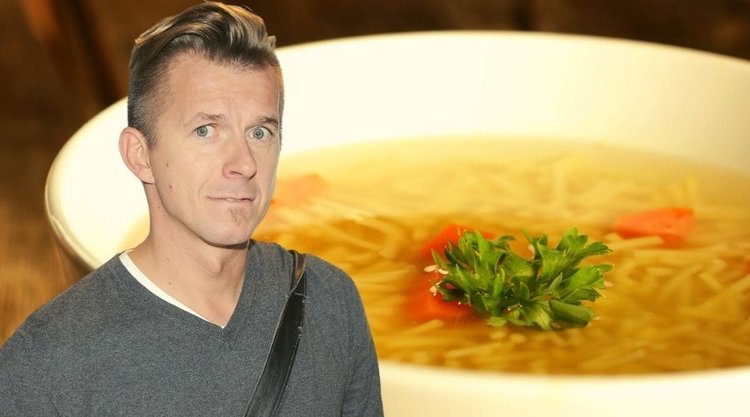 Najlepszy rosół według przepisu Karola Okrasy. Poezja smaku