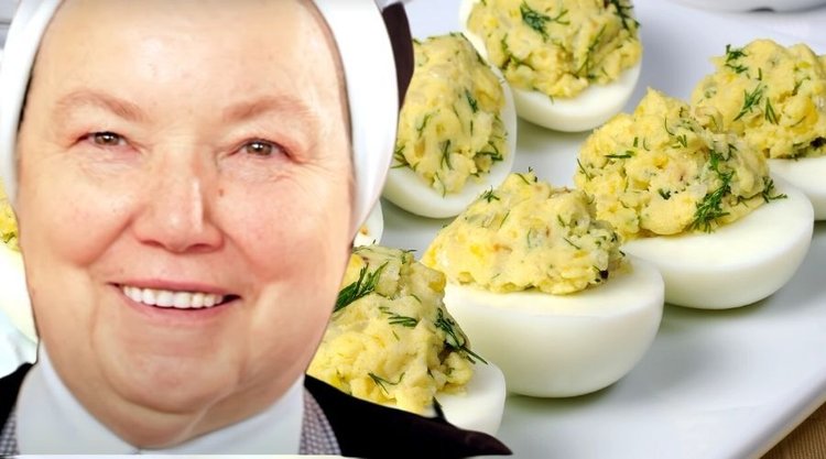 Jajka nadziewane sosem tatarskim według przepisu siostry Anastazji. Hit na święta