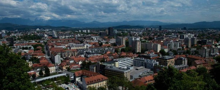 Niestety, kolejny kraj wprowadza obostrzenia dla Polaków. Trafiliśmy na żółtą listę