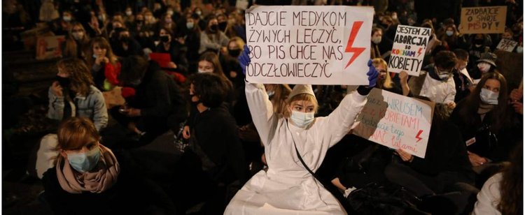 Ekspert o motywacji władzy, jaką się kierowała w kwestii aborcji. Podała dwa najważniejsze powody