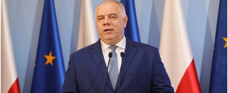 Jacek Sasin ma zamiar zbudować łuk triumfalny