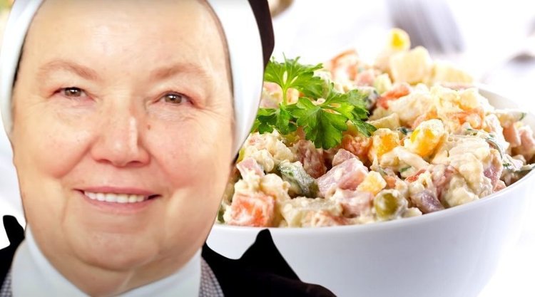 Wielkanocna sałatka jarzynowa siostry Anastazji. Idealna na święta