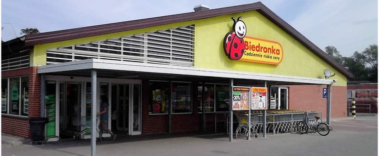 Biedronka pracuje nad własną aplikacją. Ma zastąpić karty lojalnościowe