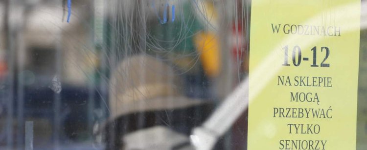 Godziny dla seniorów i limity klientów nie we wszystkich sklepach. Wiadomo gdzie każdy zrobi zakupy w godz. 10-12 i bez kolejek