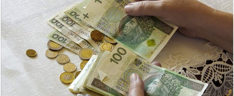 Zajęli mu konto za 14 lat zaległego abonamentu, więc zrobił jedno. Sąd uznał, że nie musi nic płacić