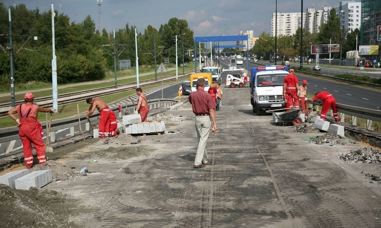 Upały przetaczają się przez kraj. Twój pracodawca ma odpowiednie obowiązki 