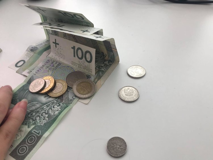 Rekordowe podwyżki emerytur. Są wstępne wyliczenia 