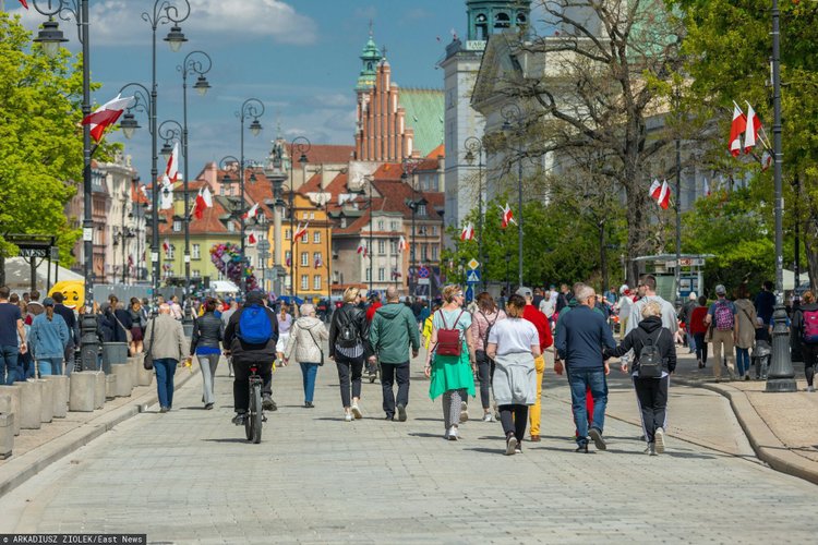 Ministerstwo Pracy: Bezrobocie w Polsce jest najniższe w historii, pracuje rekordowa liczba osób