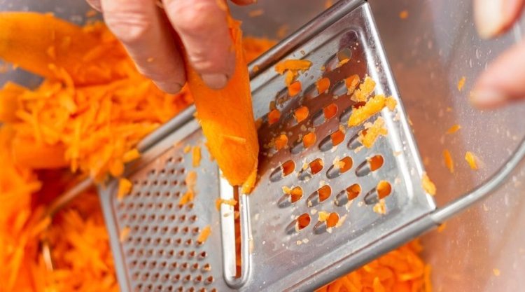 Pikantna surówka z marchewki i chrzanu
