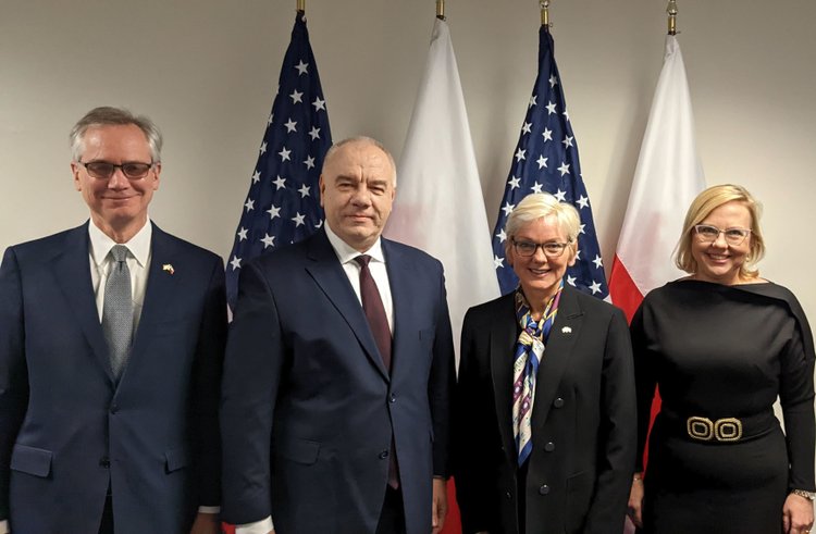 Jacek Sasin i Anna Moskwa w USA. Ważą się losy budowy elektrowni jądrowej w Polsce