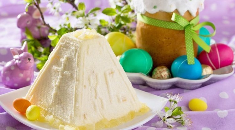 Jak zrobić wielkanocną paschę? Mamy niezawodny przepis